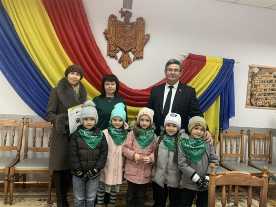 Micii străjeri ai naturii în vizită la Consiliul Raional